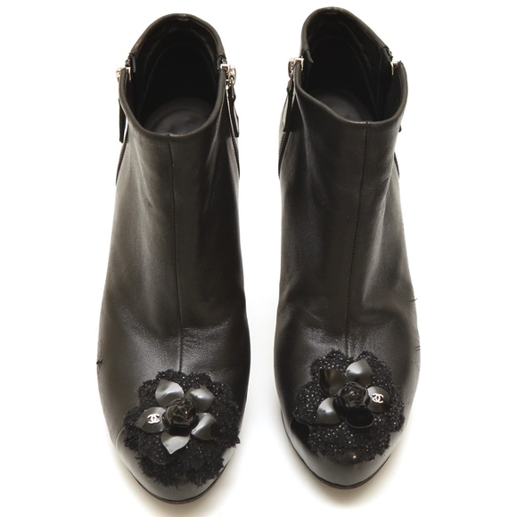 CHANEL Black  Ankle Boots Leather Tweed Camilla Cap Toe Silver CC Zipper Sz 40.5 - Picture 5 of 10